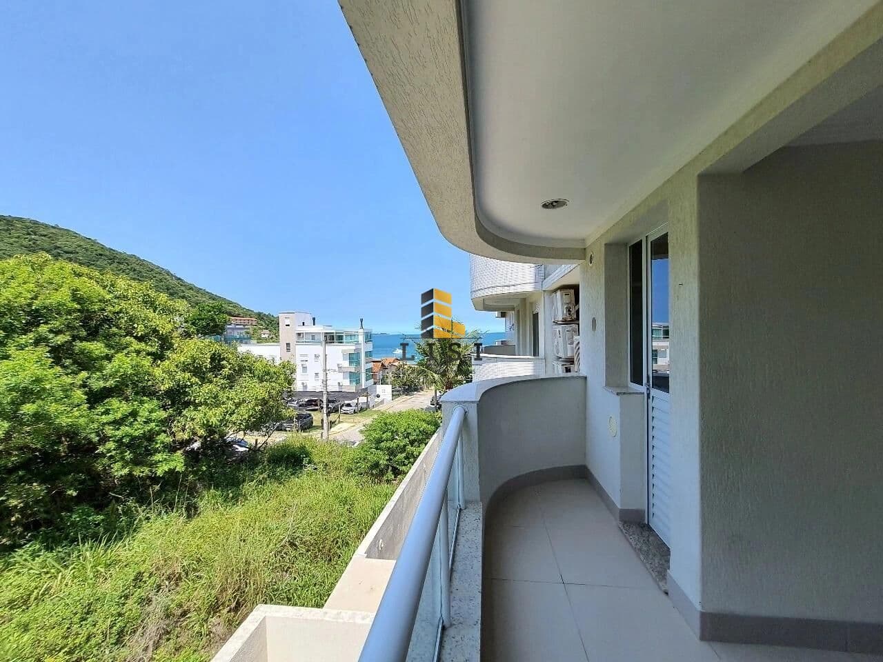 Apartamento à venda na praia de 4 Ilhas, Bombinhas SC.