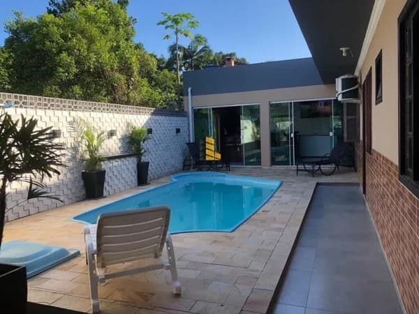 Casa à venda em Mariscal, Bombinhas/SC