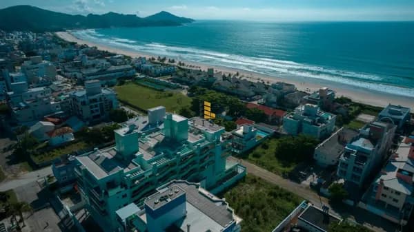 Cobertura à venda na praia do Mariscal, Bombinhas/SC