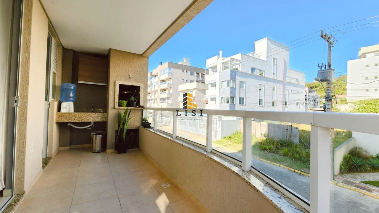 Oportunidade de adquirir apartamento com facilidade de pagamento em Bombinhas SC