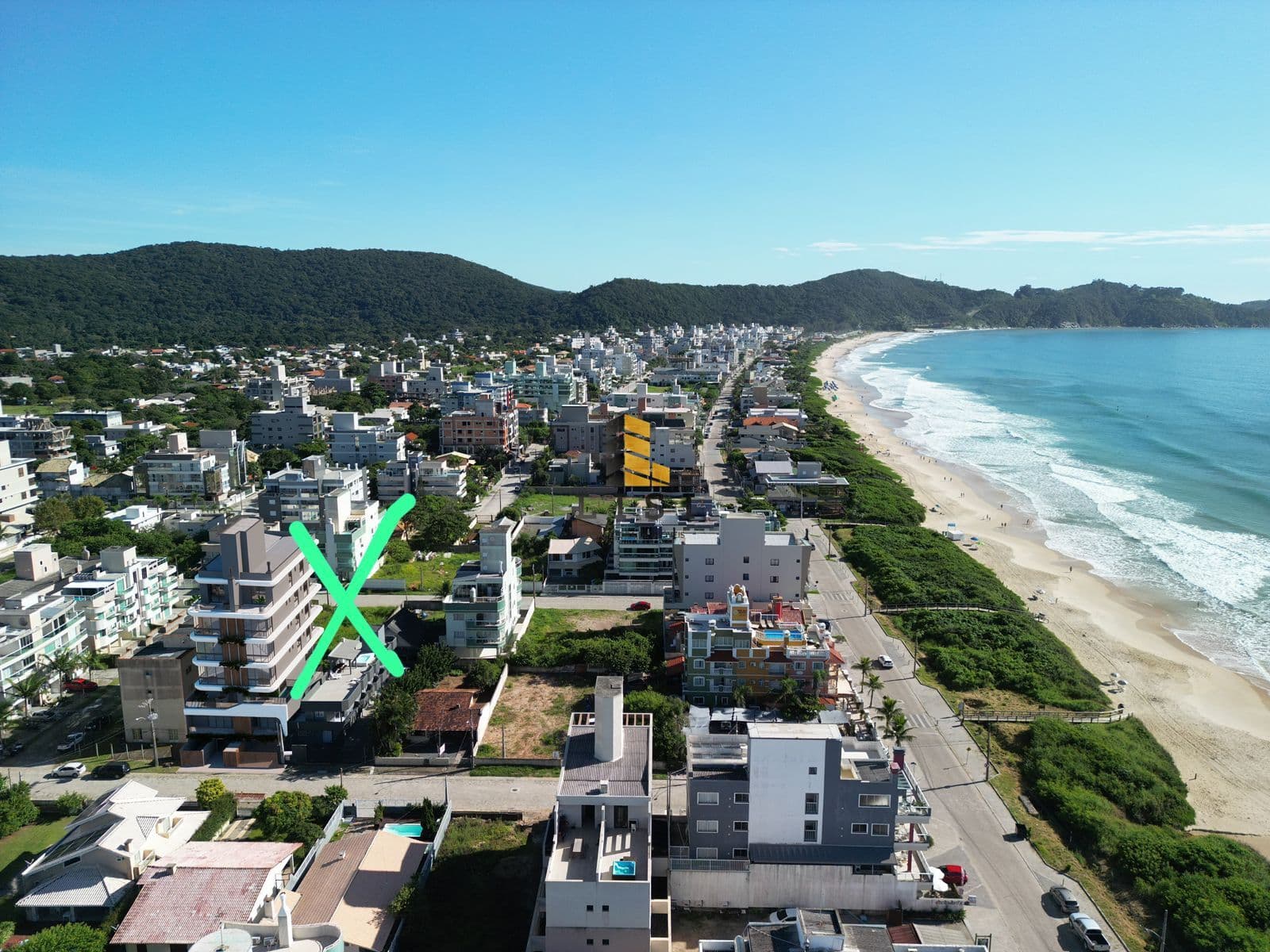 Incrível oportunidade de adquirir seu imóvel com vista mar em Bombinhas na Praia do Mariscal