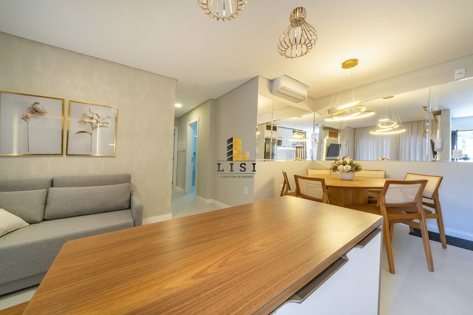Apartamento Mobiliado á venda em Bombinhas/SC
