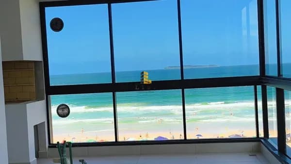 Apartamento frente Mar Alto Padrão em Mariscal, Bombinhas/SC
