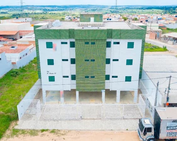 Apartamento com 2 quartos à venda, 58 m² por R$ 200.000 - Manoel Camelo - Garanhuns/PE