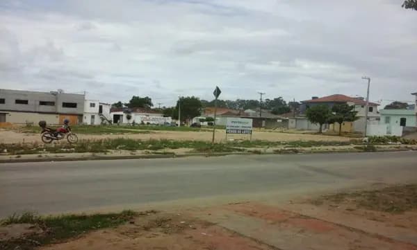 Terreno à venda, 200 m² por R$ 120.000,00 - Francisco Simão dos Santos Figueira - Cohab 2 - Garanhuns/PE