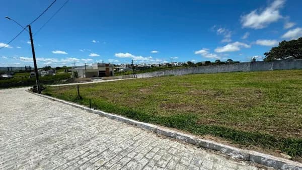 Terreno à venda, 683 m² por R$ 340.000,00 - Condomínio Bellevue - Garanhuns/PE