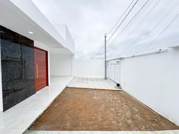 Casa Padrão á venda por R$ 399.000,00 no bairro Severiano Moraes Filho