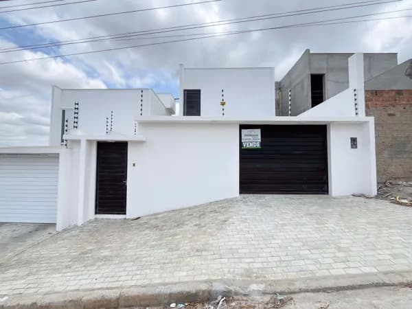 Casa Alto Padrão Por R$ 650.000,00 no bairro da Boa Vista