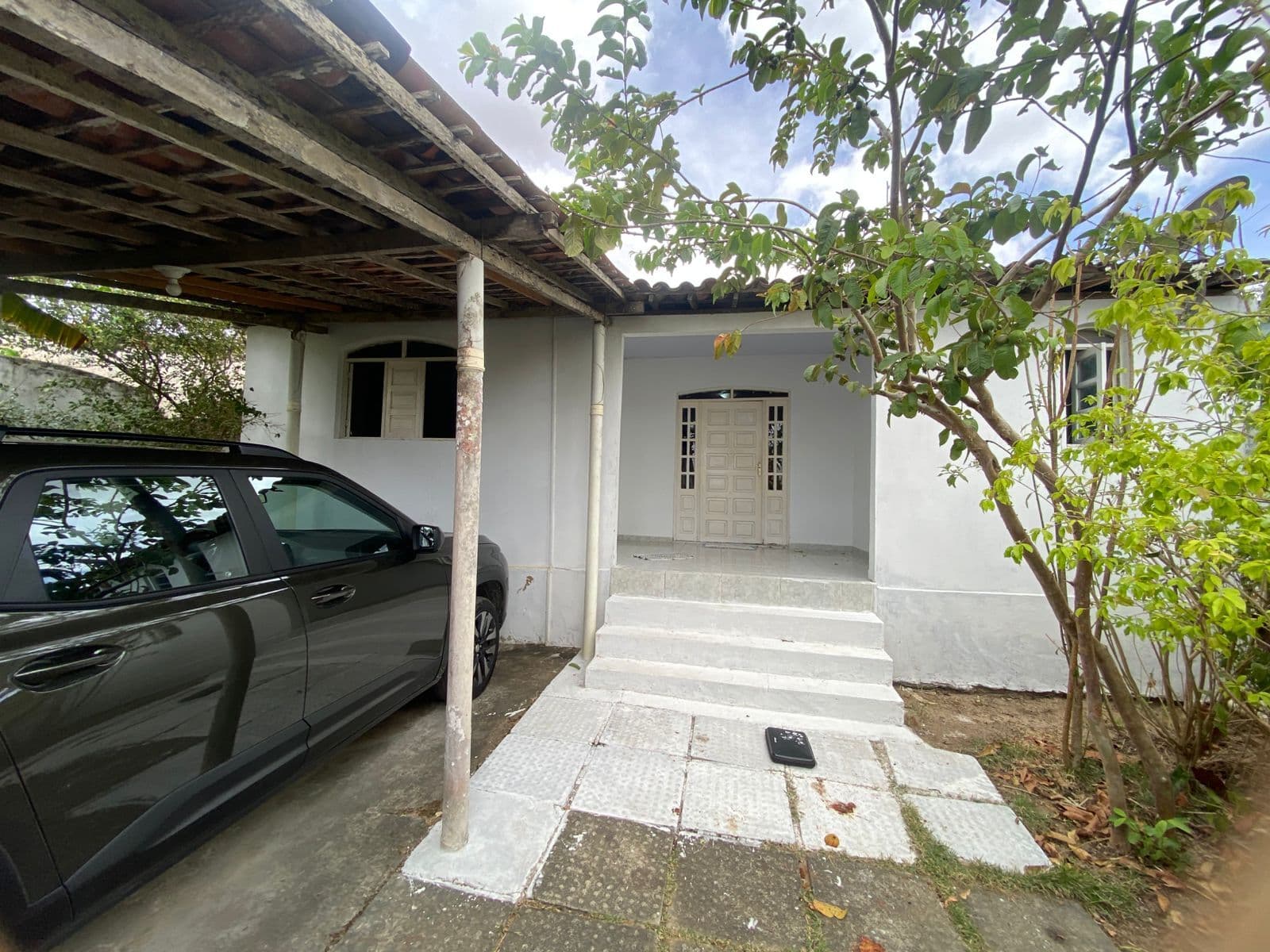 Casa Padrão à venda Financiável por R$ 300.000,00 no bairro Francisco Simão