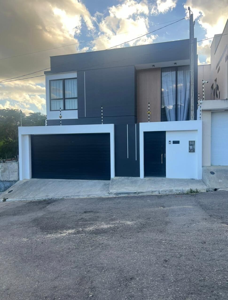 Casa Alto Padrão Heliópolis por R$800.000,00 em Garanhuns-PE