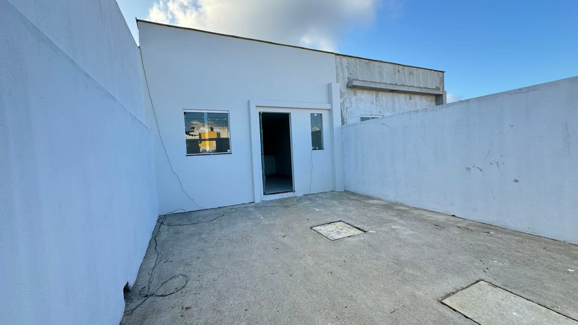 Casa Padrão á venda por R$ 195.000,00 no bairro Francisco Simão dos Santos Figueira
