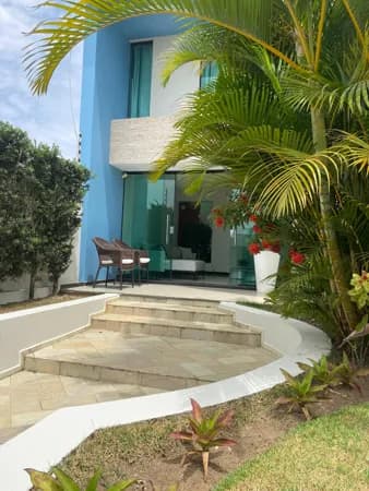 Casa Alto Padrão contendo 5 quartos com suíte 355 m² à venda por R$ 1.600.000,00 - Garanhuns/PE