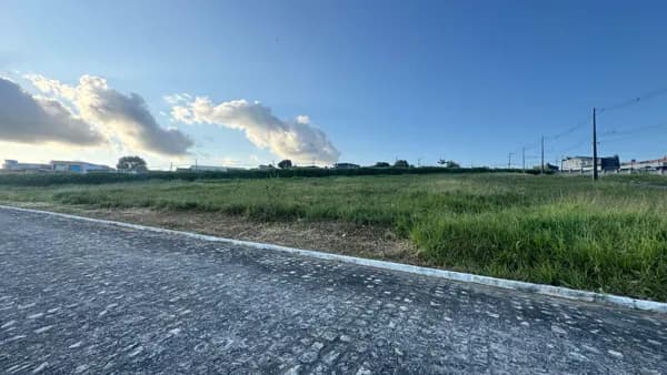 Terreno no Condomínio Anumará em Garanhuns-PE por R$100.000,00