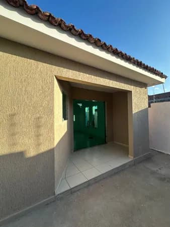 Casa Padrão à venda no bairro Aluísio Pinto por R$400.000,00 em Garanhuns-PE