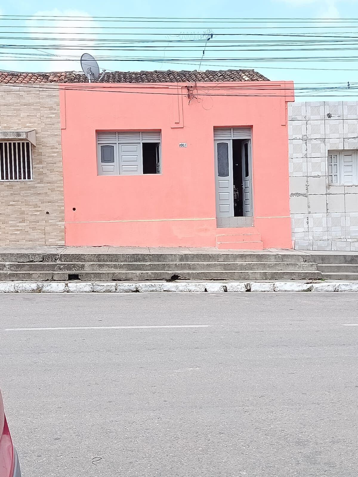Casa/Ponto Comercial à venda Centro Capoeiras-PE por 170.000,00