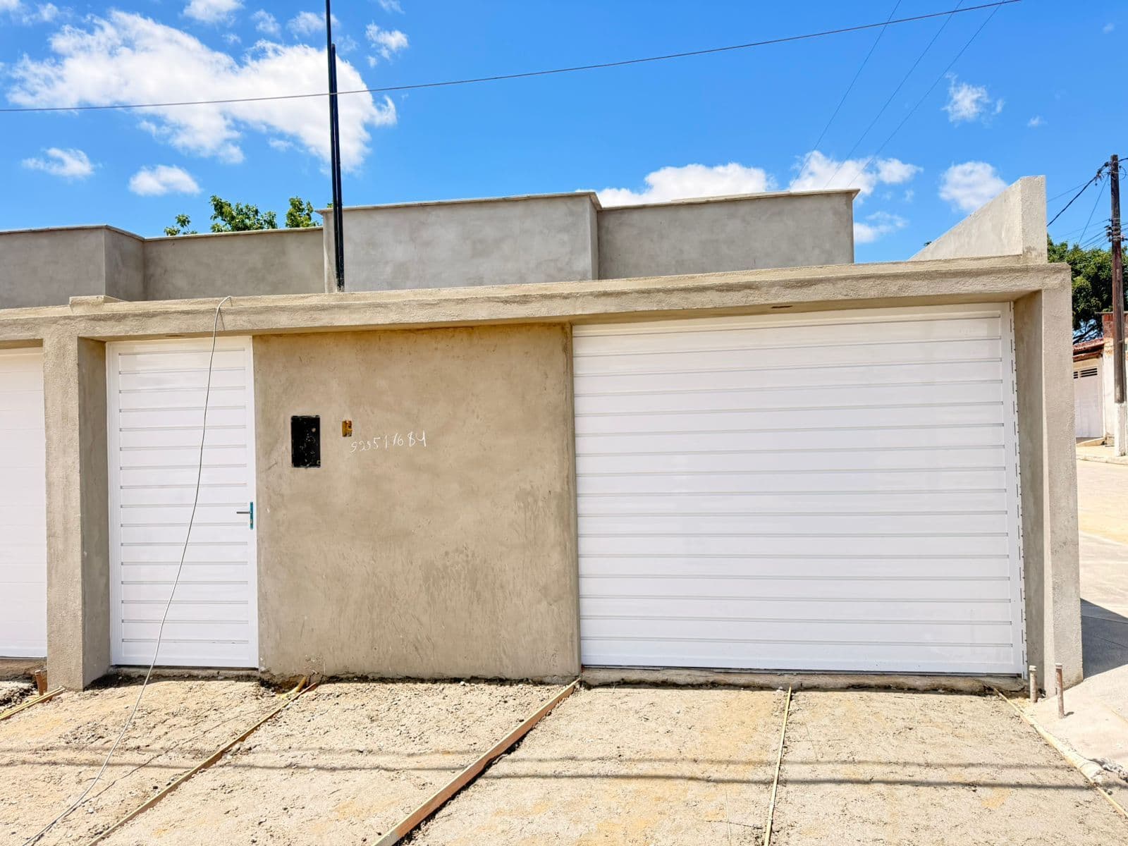 Casa Padrão à venda no bairro cohab ll em Garanhuns-PE por R$240.000,00