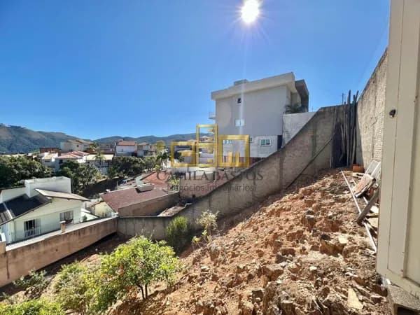 Terreno à venda, 300 m² - Parque Vivaldi Leite Ribeiro - Poços de Caldas/MG