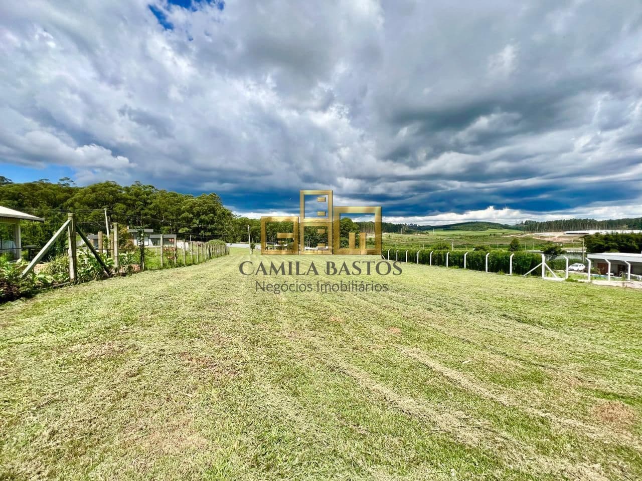 Terreno à venda, 2718 m² - Campo Alegre - Poços de Caldas/MG