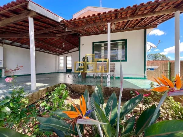 Casa em Poços de Caldas - Parque Pinheiros