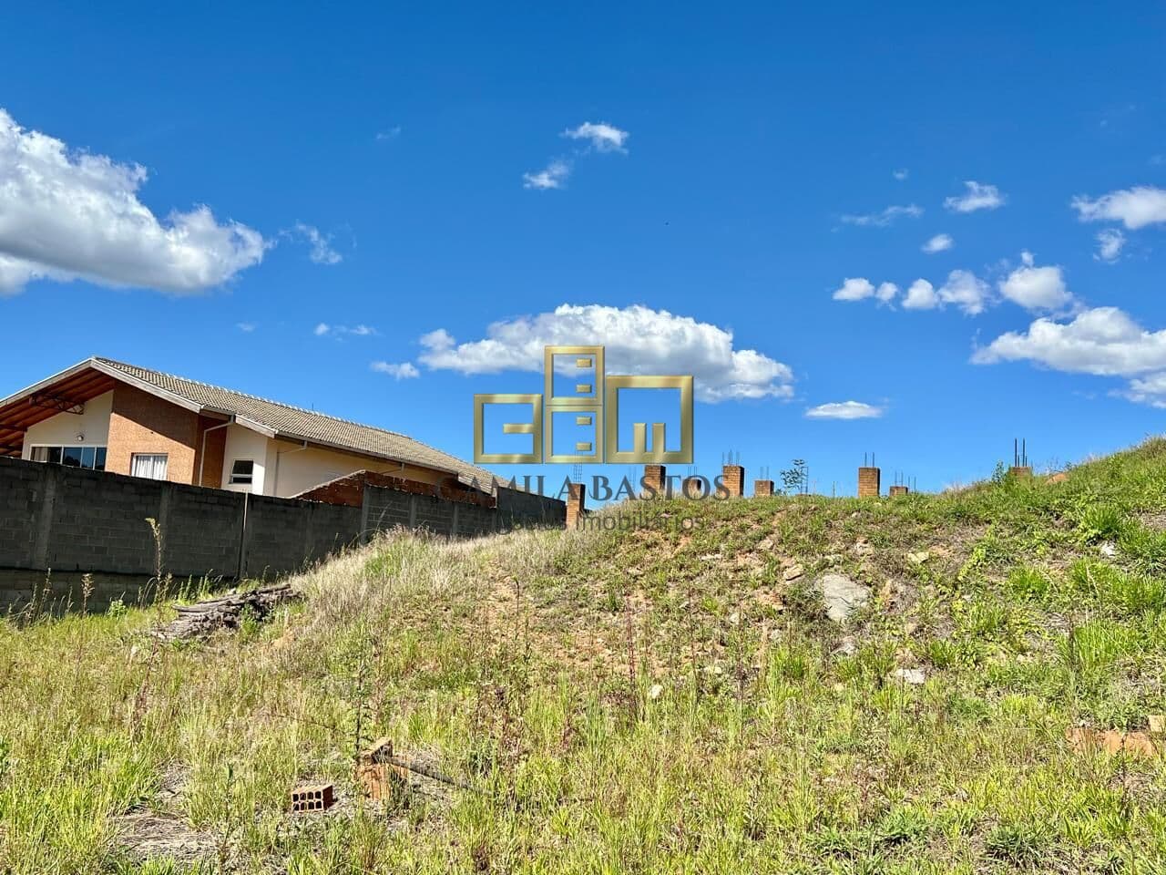 Terreno à venda, 2173 m² - Campo Alegre - Poços de Caldas/MG