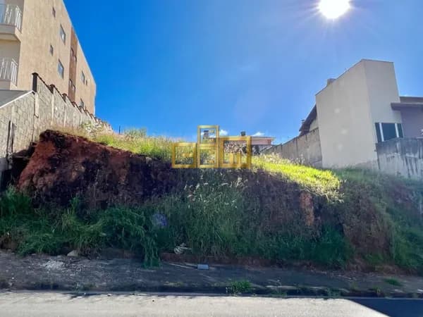 Terreno à venda, 300 m² por R$ 230.000 - Jardim Centenário - Poços de Caldas/MG