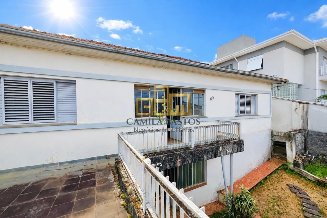Casa em Poços de Caldas - Jardim dos Estados