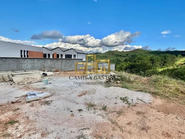 Terreno à venda, 681 m² - Parque San Carlo - Poços de Caldas/MG