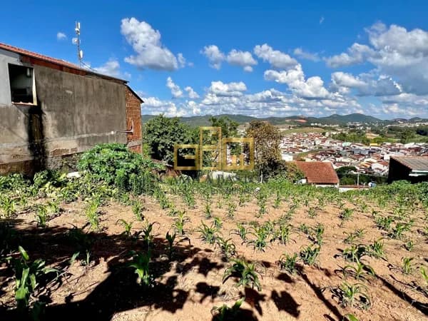 Lote/Terreno em Poços de Caldas - Estância São José