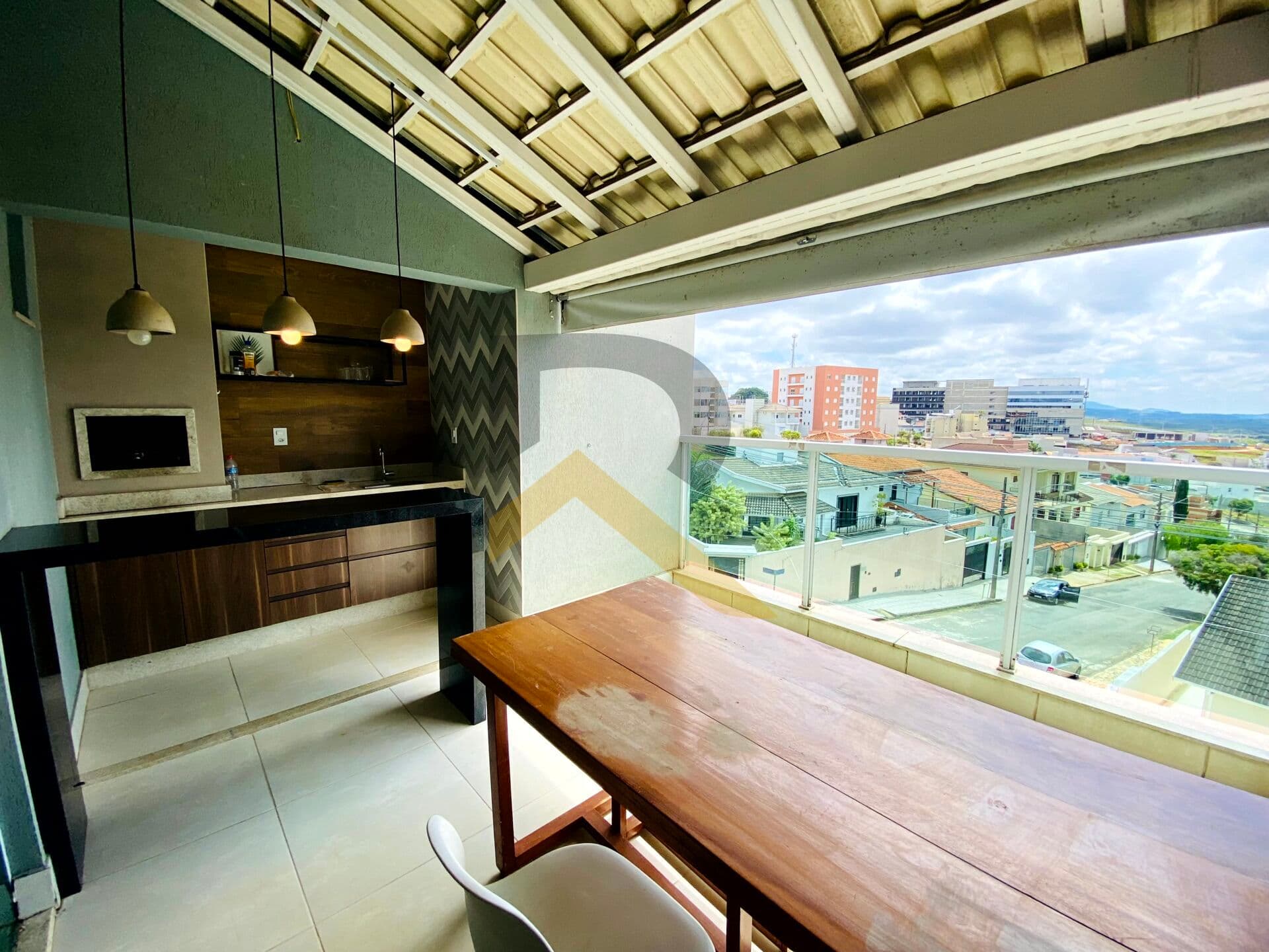 Cobertura Duplex no Santa Rita | 3 Quartos, varanda gourmet com vista para o lago do Forúm em Pouso Alegre