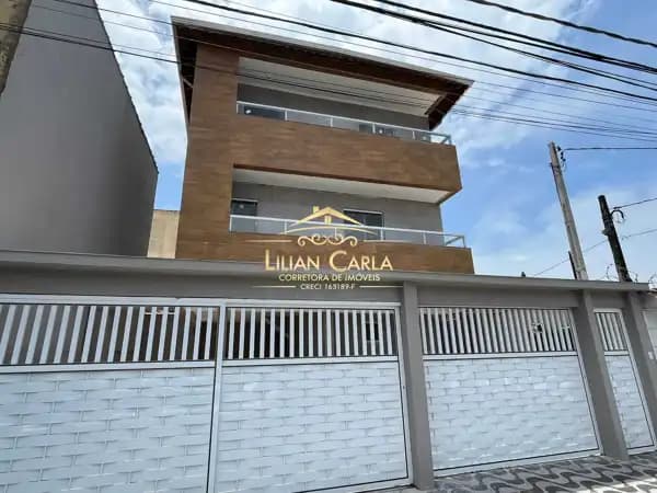 Casa à venda em Praia Grande/SP