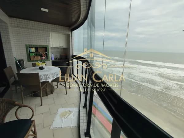 Apartamento Alto Padrão na Praia do Centro de Mongaguá por R$ 900 mil!