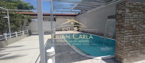 Casa à venda na Praia de Mongaguá com 4 dorm, 1 suíte e PISCINA por R$ 399.500 mil!