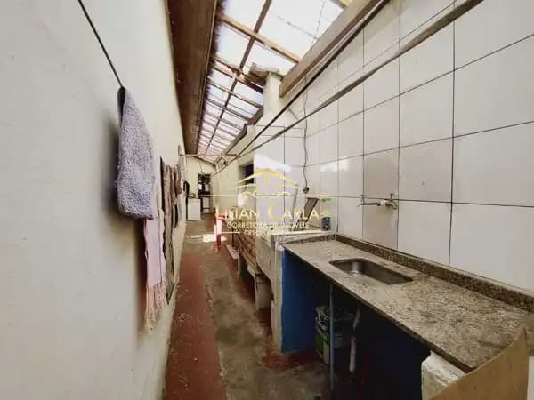 Casa à venda FRENTE MAR na Praia de Mongaguá com 3 dorm + edicula por R$ 480 mil!