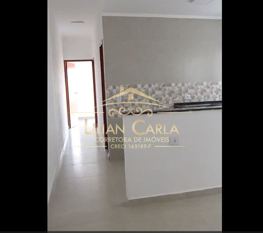 Casa em Condomínio à venda na Praia de Mongaguá por R$ 480 mil