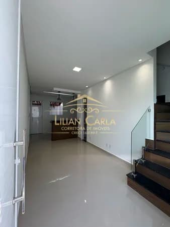 Casa em Condomínio à venda em Praia Grande com 2 dorm, 1 suíte por R$ 350 mil!