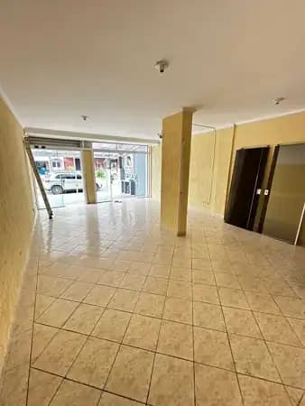 Salão Comercial à venda em Mongaguá - CENTRO por R$ 330 mil!