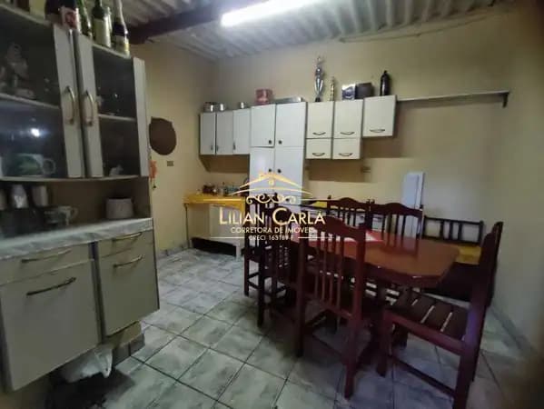 Casa à venda em Mongagua com 2dorm, 1 suíte por R$ 110 mil
