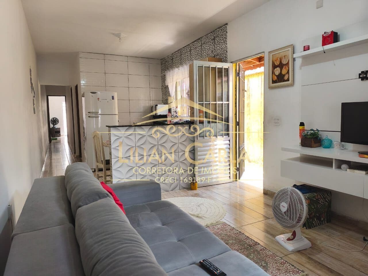 Casa à venda na Praia de Mongaguá com 2 dorm, 2 vagas + Edícula por R$ 380 mil