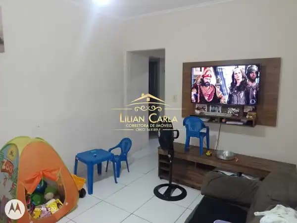 Sobrado à venda com 4 dorm + edicula em São Vicente por R$ 550 mil!