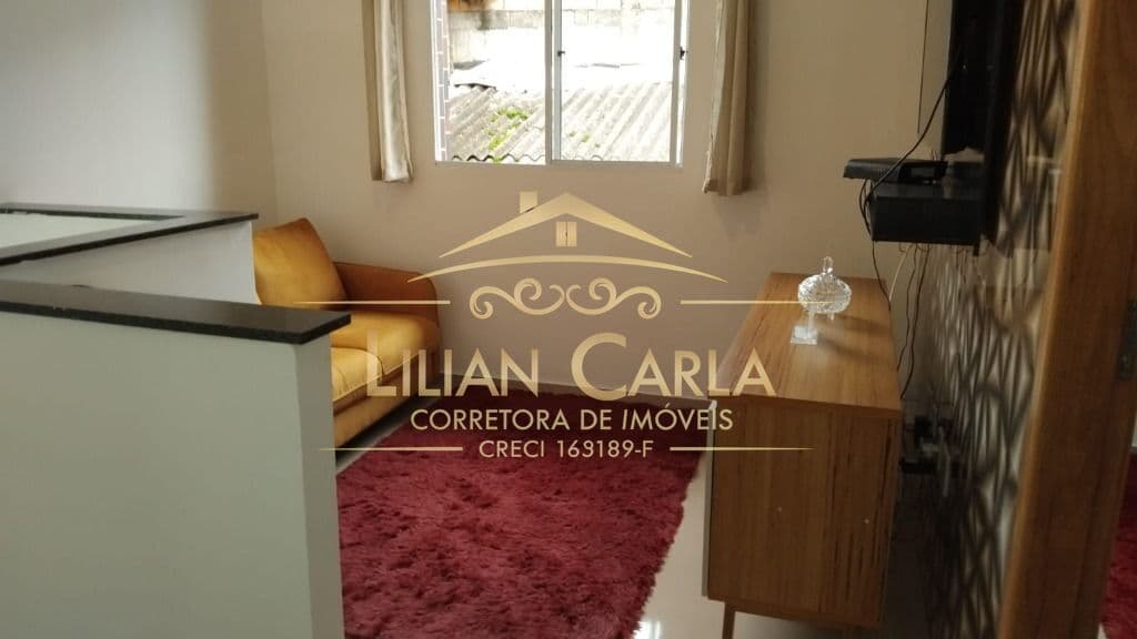 Casa em Condomínio à venda em Praia Grande - Vila Tupi com 2 dorm, 1 wc social APENAS R$ 285 mil!