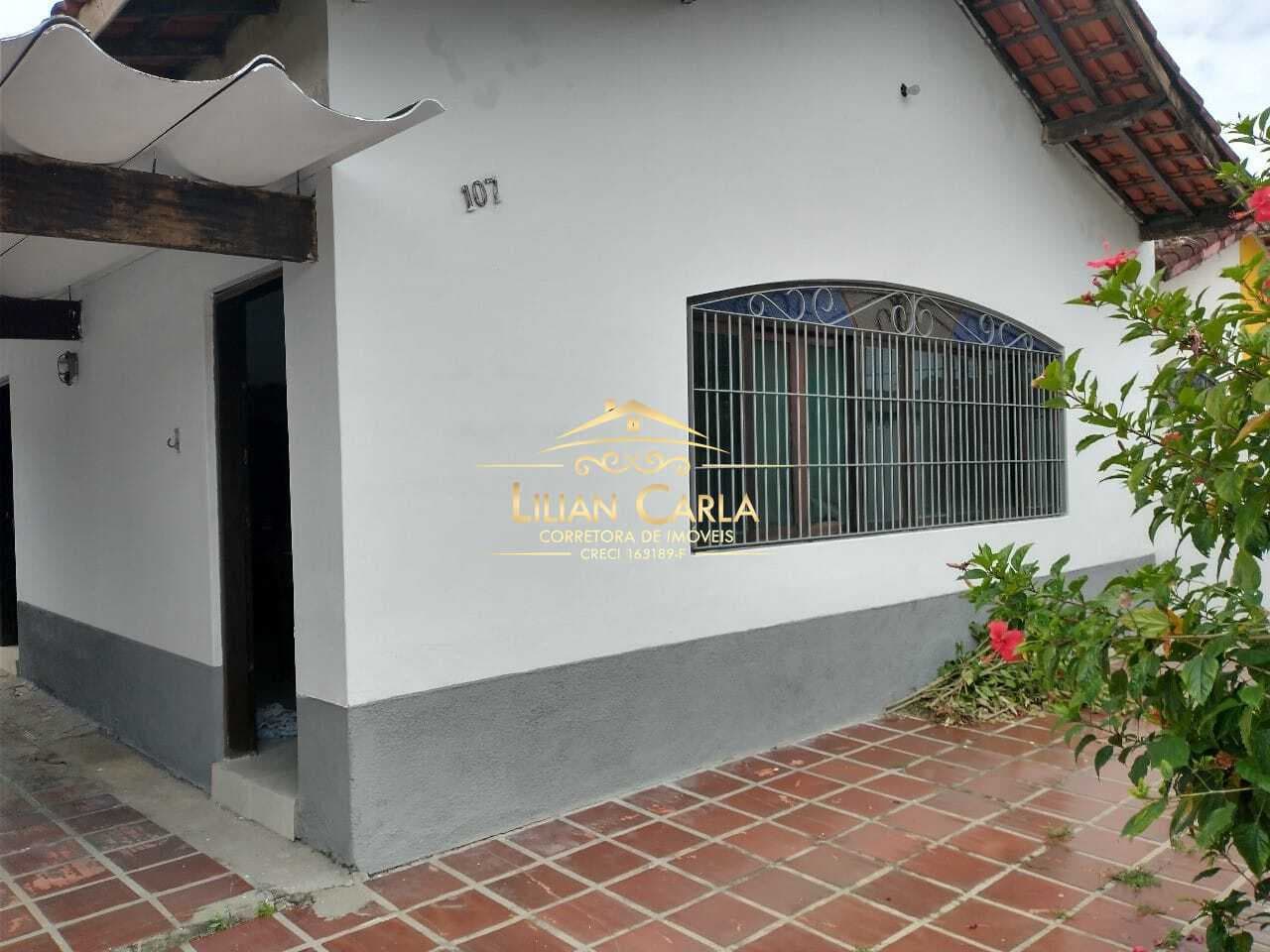 Casa à venda com 3 dorm, 1 suíte, garagem para 6 carros por R$ 380 mil