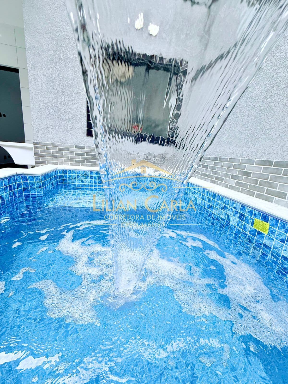 Casas em Condomínio à venda em Itanhaém com 2 dorm, piscina e valores à partir de 359 mil!