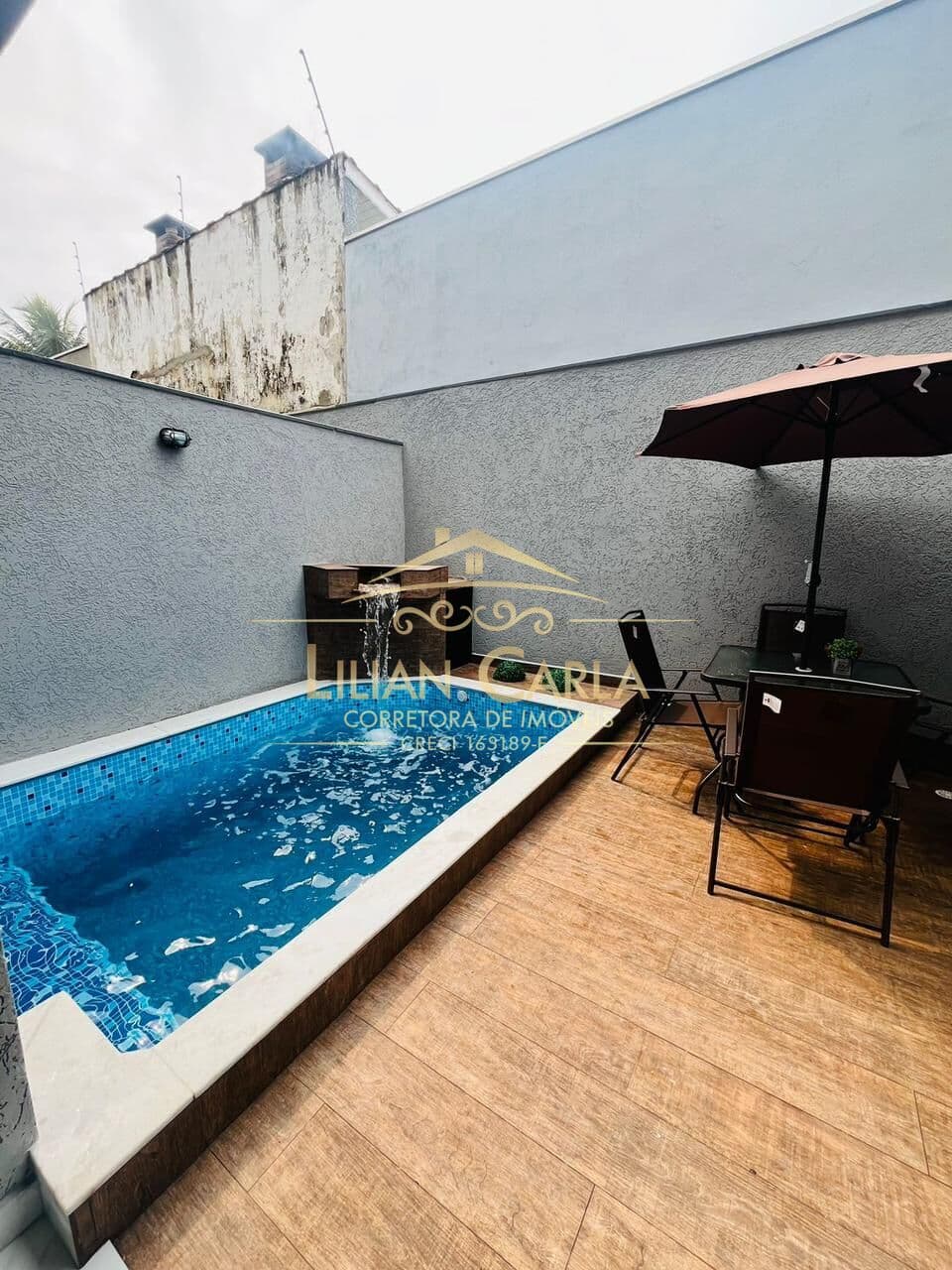 SOBRADO EM CONDOMÍNIO À VENDA EM ITANHAÉM VISTA PARA O MAR E PISCINA PRIVATIVA + QUINTAL POR R$ 479 MIL!