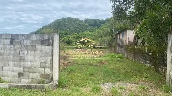 Terreno à venda em Mongaguá com 500m² por APENAS R$ 160 mil