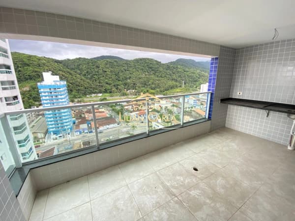 Apartamento à venda na Praia de Mongaguá com 2 dorm, 1 suíte por R$ 450 mil