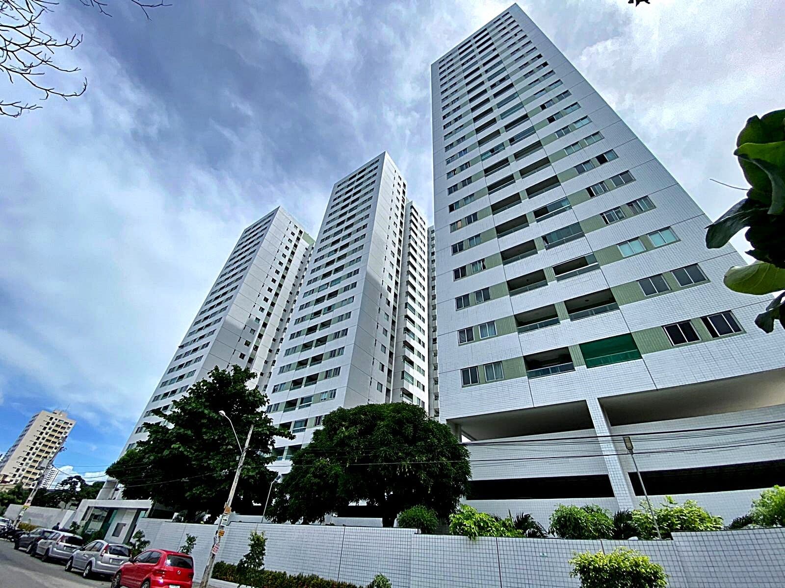 Apartamento 3 Quartos no porcelanato no Enseada de Piedade