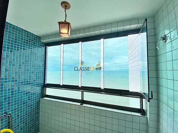Apartamento Mobiliado Beira Mar Nascente com Varanda | Edf Atalanta