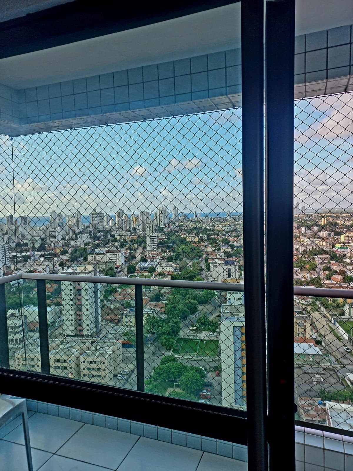 Apartamento 3 Quartos Andar Alto em Candeias | Edf Summer Ville