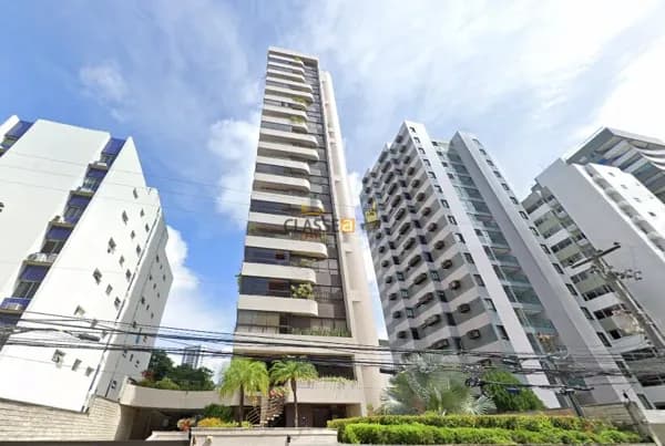 Apartamento 4 Quartos Andar Alto ao lado do Estádio dos Aflitos