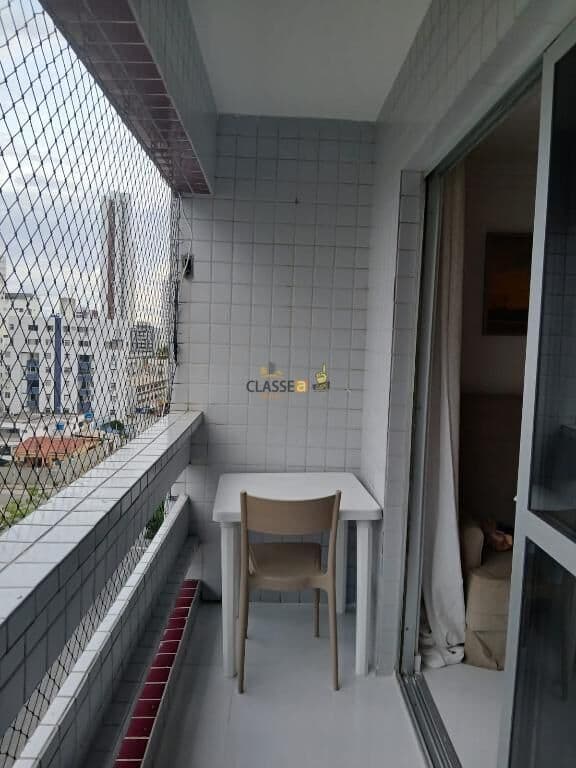 Apartamento Grande 3 Quartos na Avenida em Candeias | Rouxinol